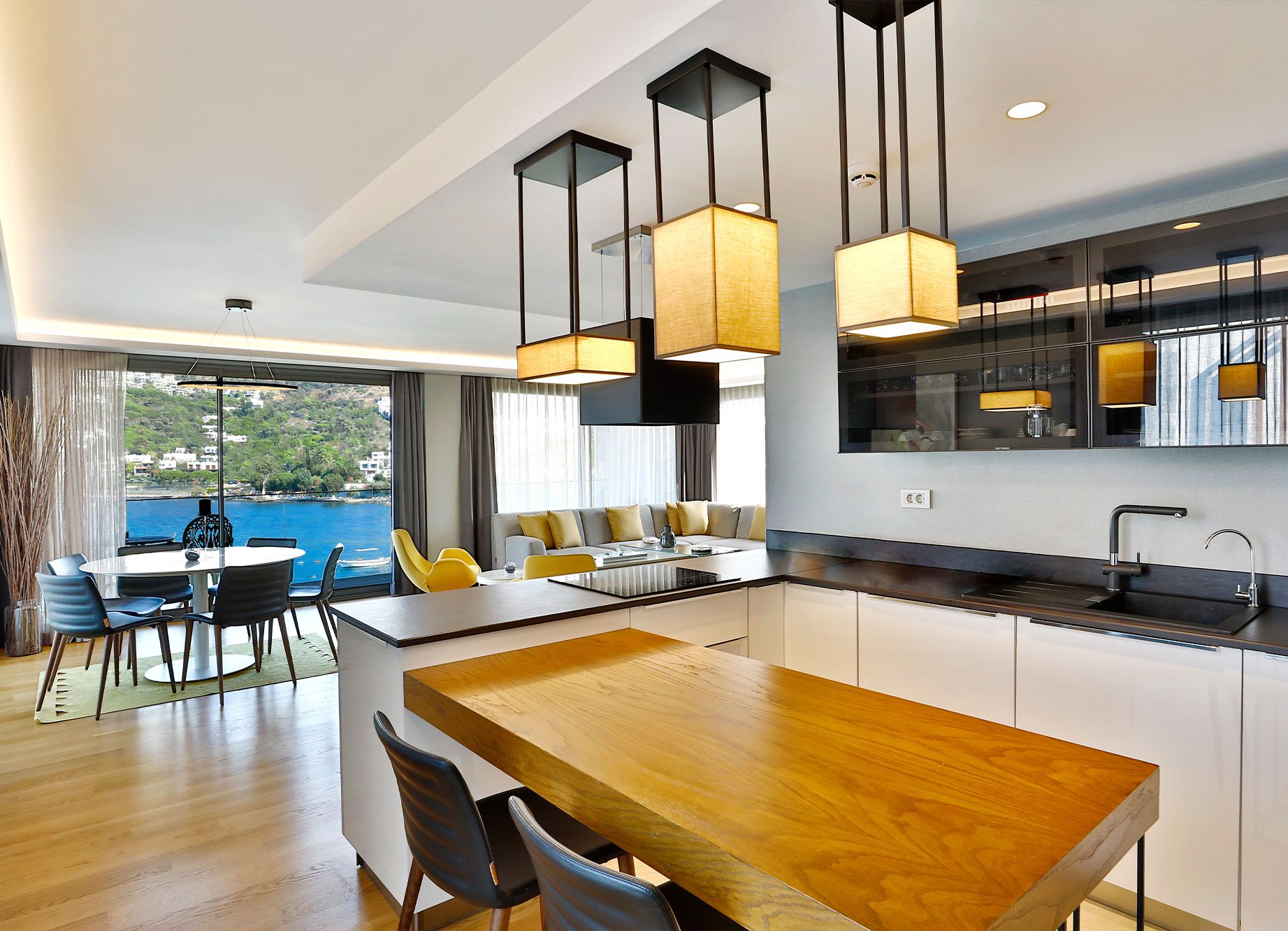 King Suite Sea View