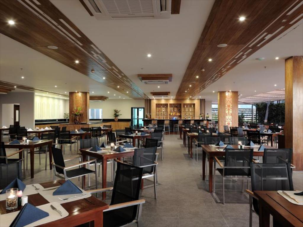 Sea View Restaurants
