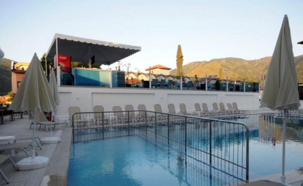 Piscina pentru copii exterioara/interioara