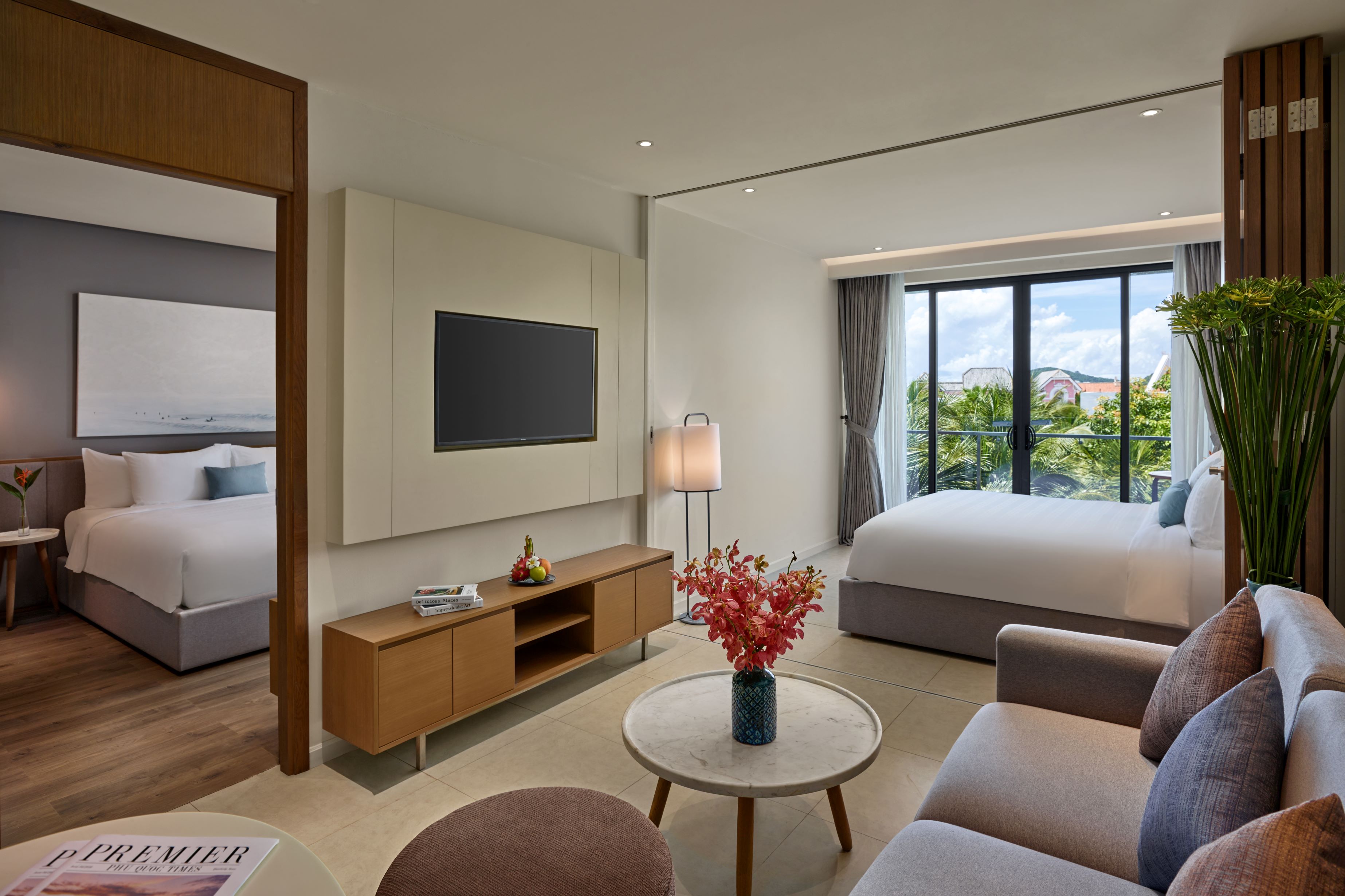 SUPERIOR SUITE 2 KING BEDS BALCONY