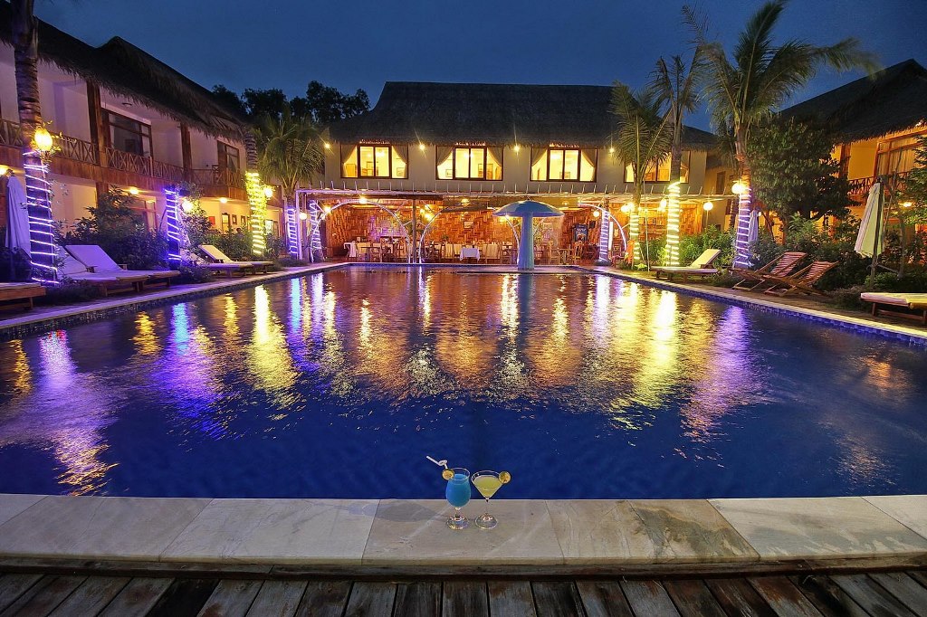 Piscina deschisă