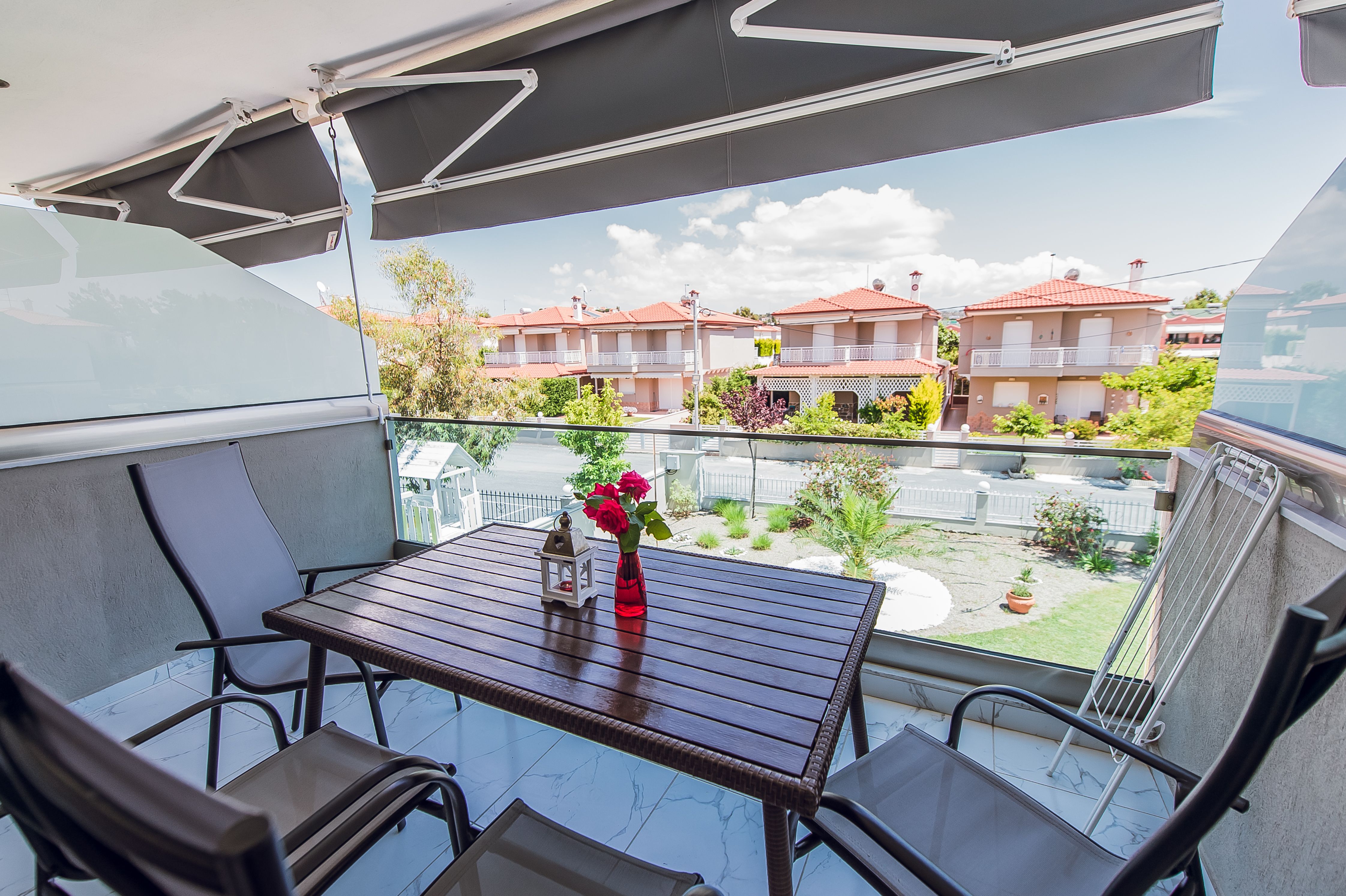 LUXURY SUITE SPLIT LEVEL