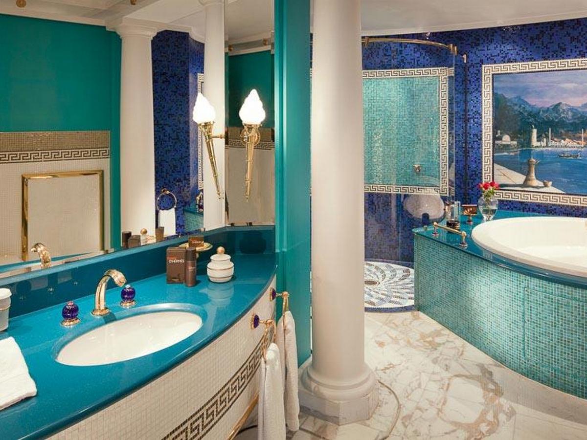 Two Bedroom Deluxe Suite