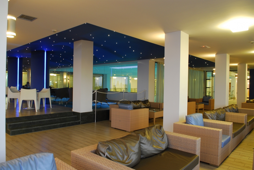 Pool Bar Blue