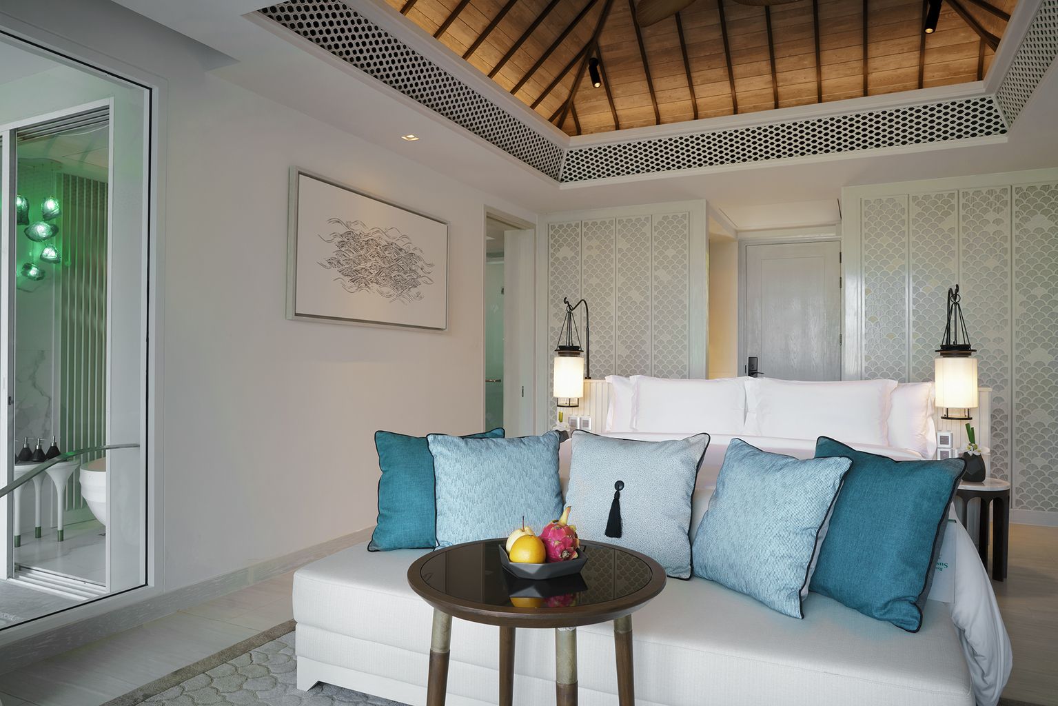 Premium Ocean Pool Suite