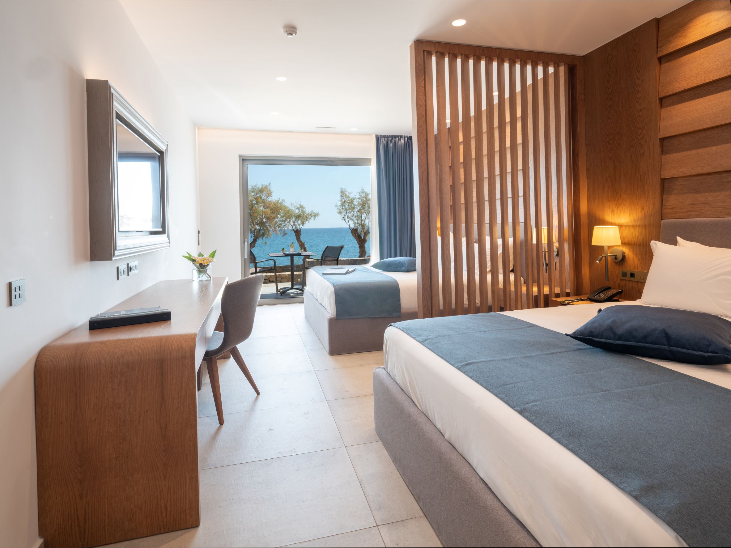 Comfort family room visually separated children area Sea front