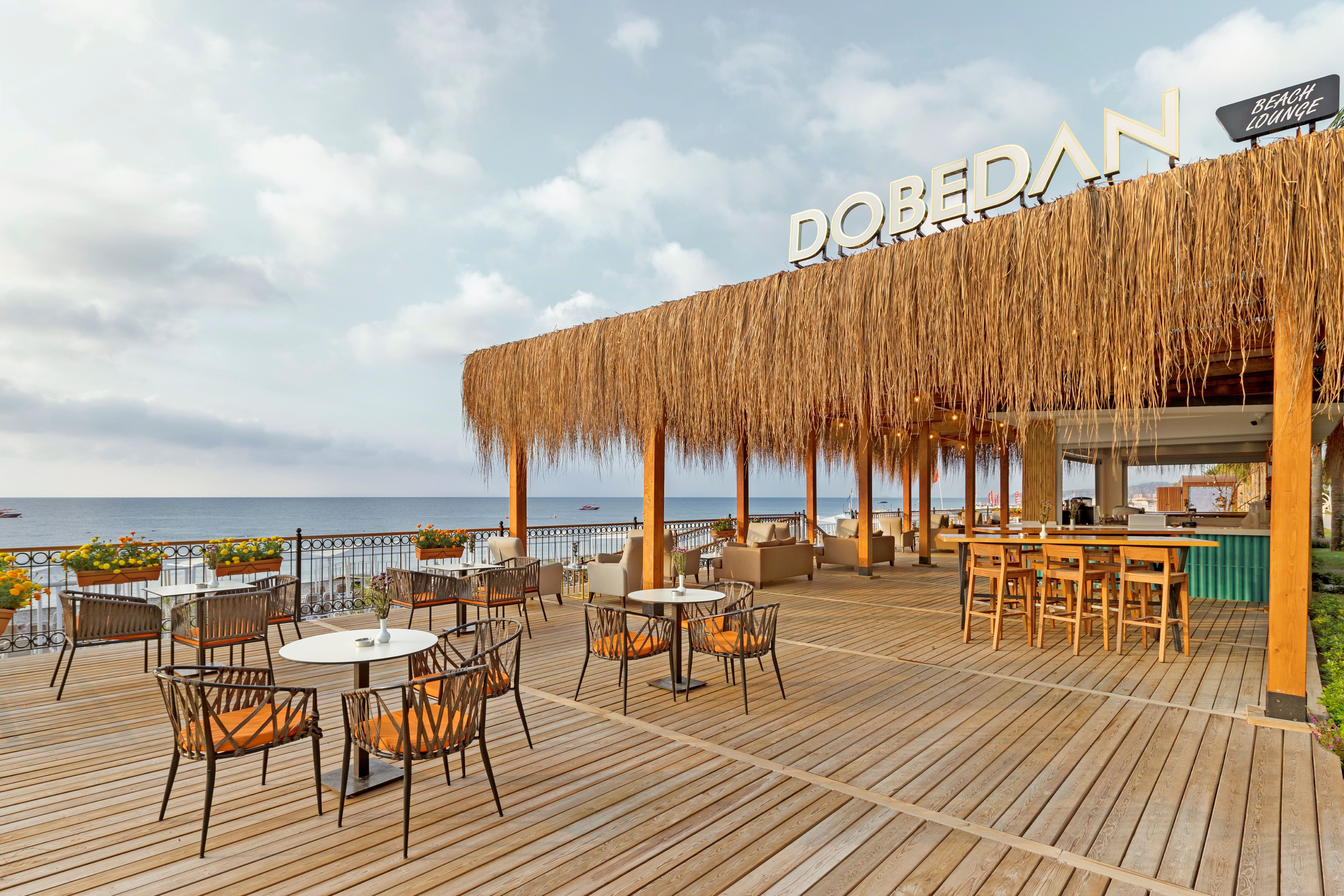 Dobedan lounge bar