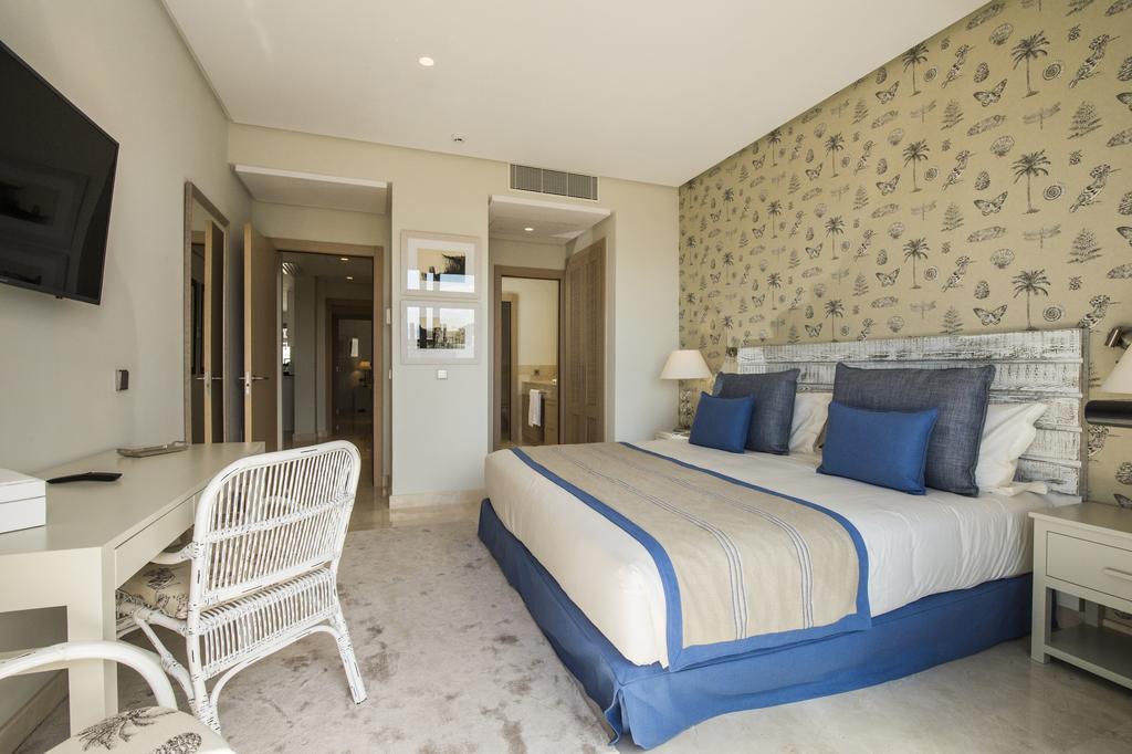 3 BEDROOMS SUITE SEA VIEW JACUZZI