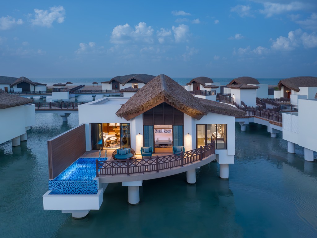 Over Water Pool Villa 