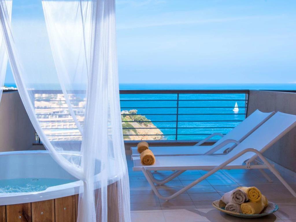 Executive Double Sea View with Jacuzzi