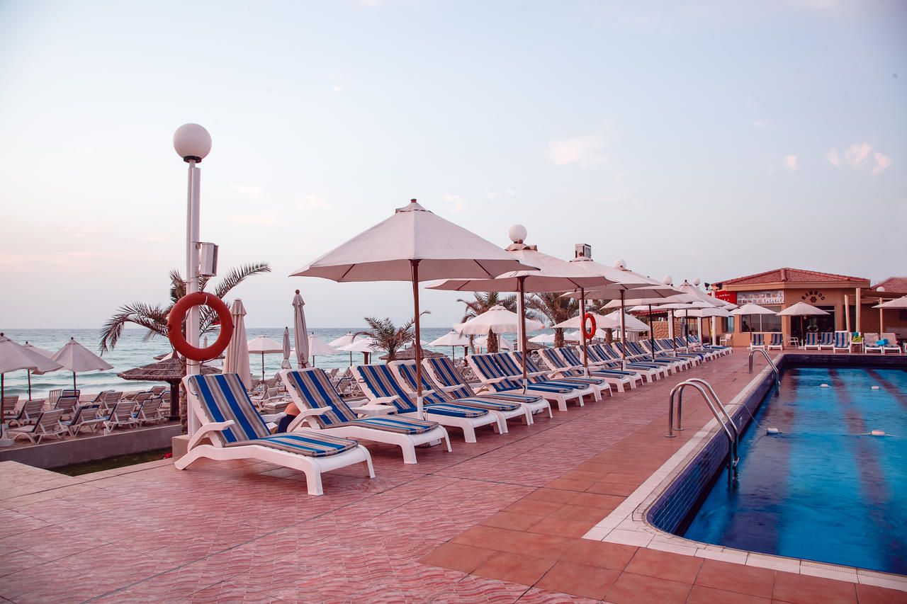 Piscina deschisă