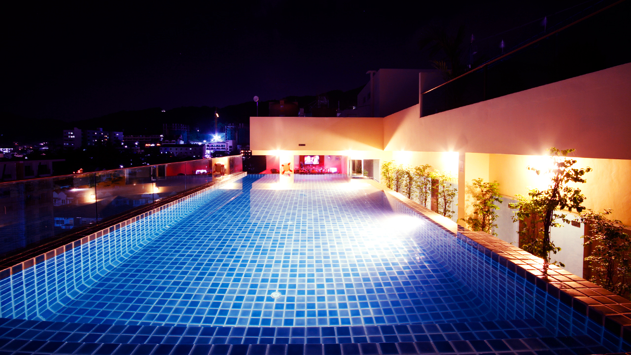 Piscina deschisă