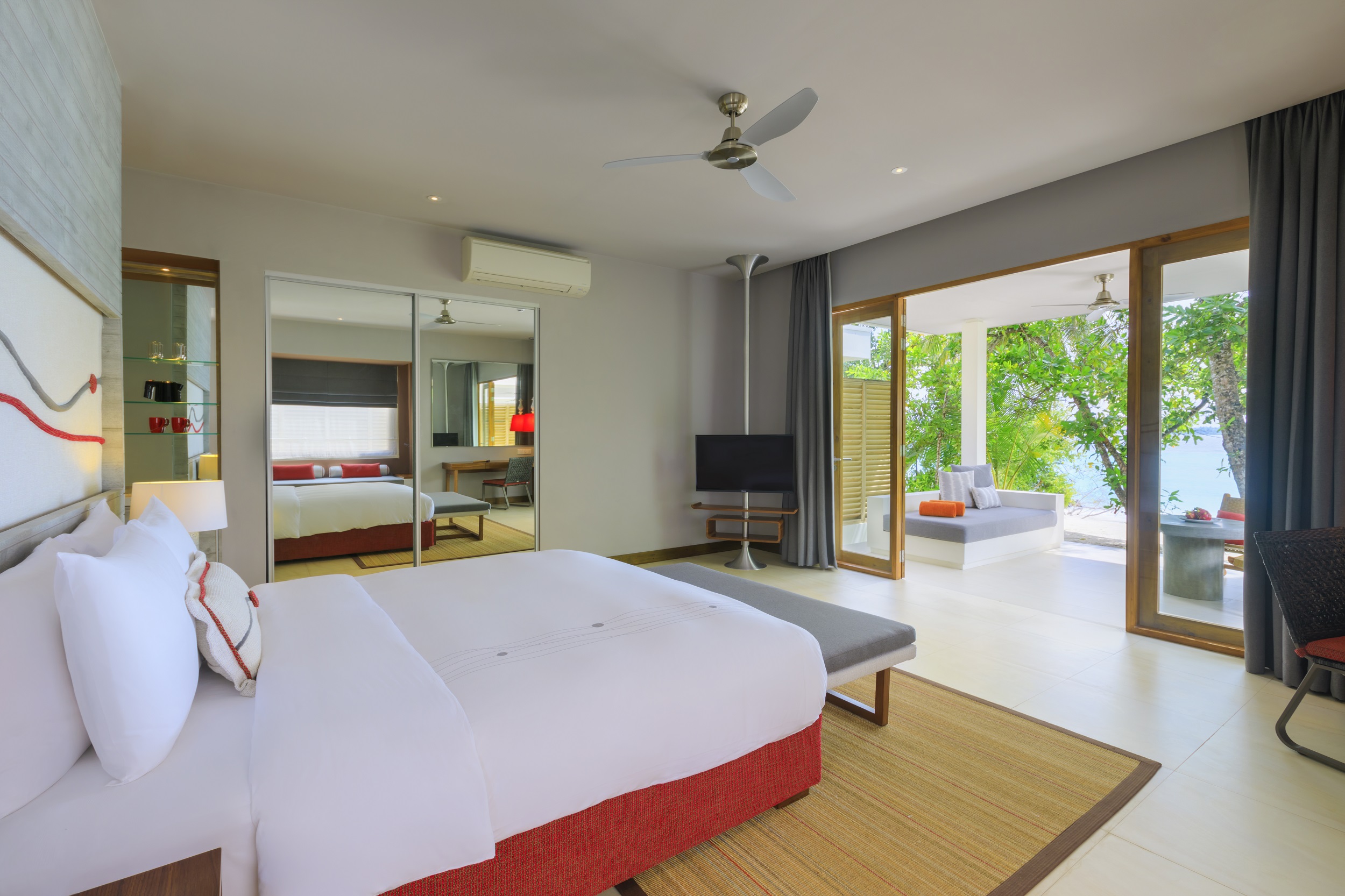 BEACH VILLA