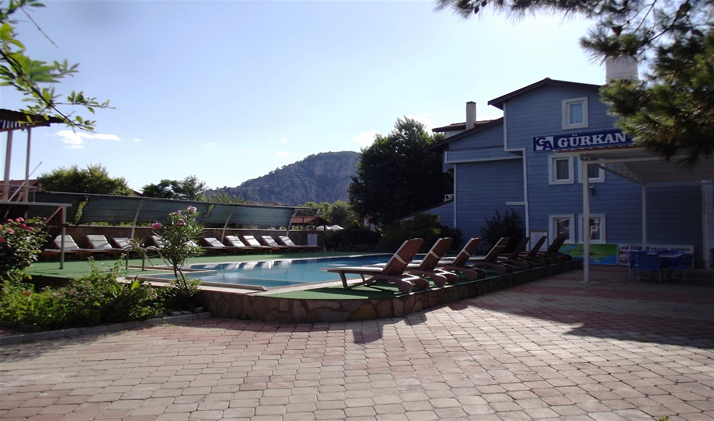 Piscina deschisă