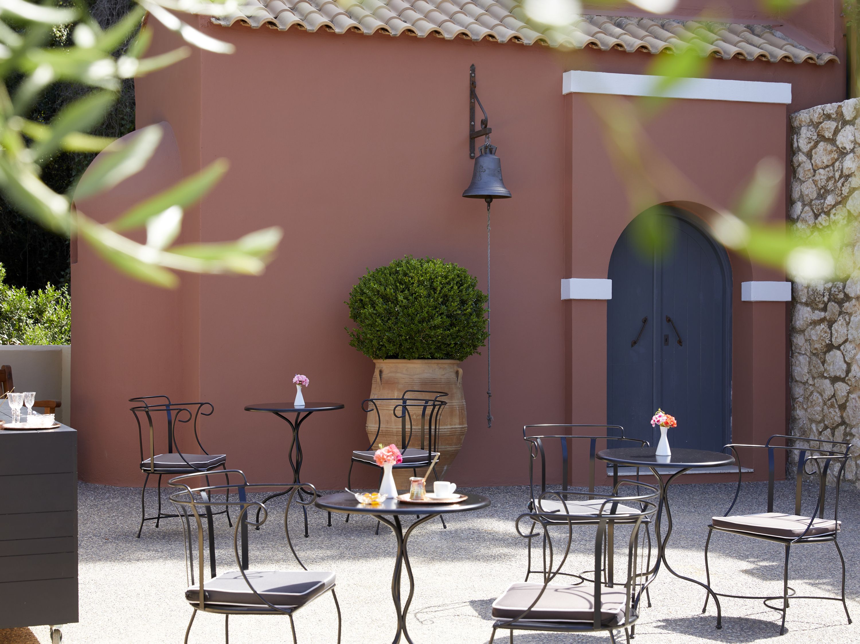 KAFENEIO GREEK