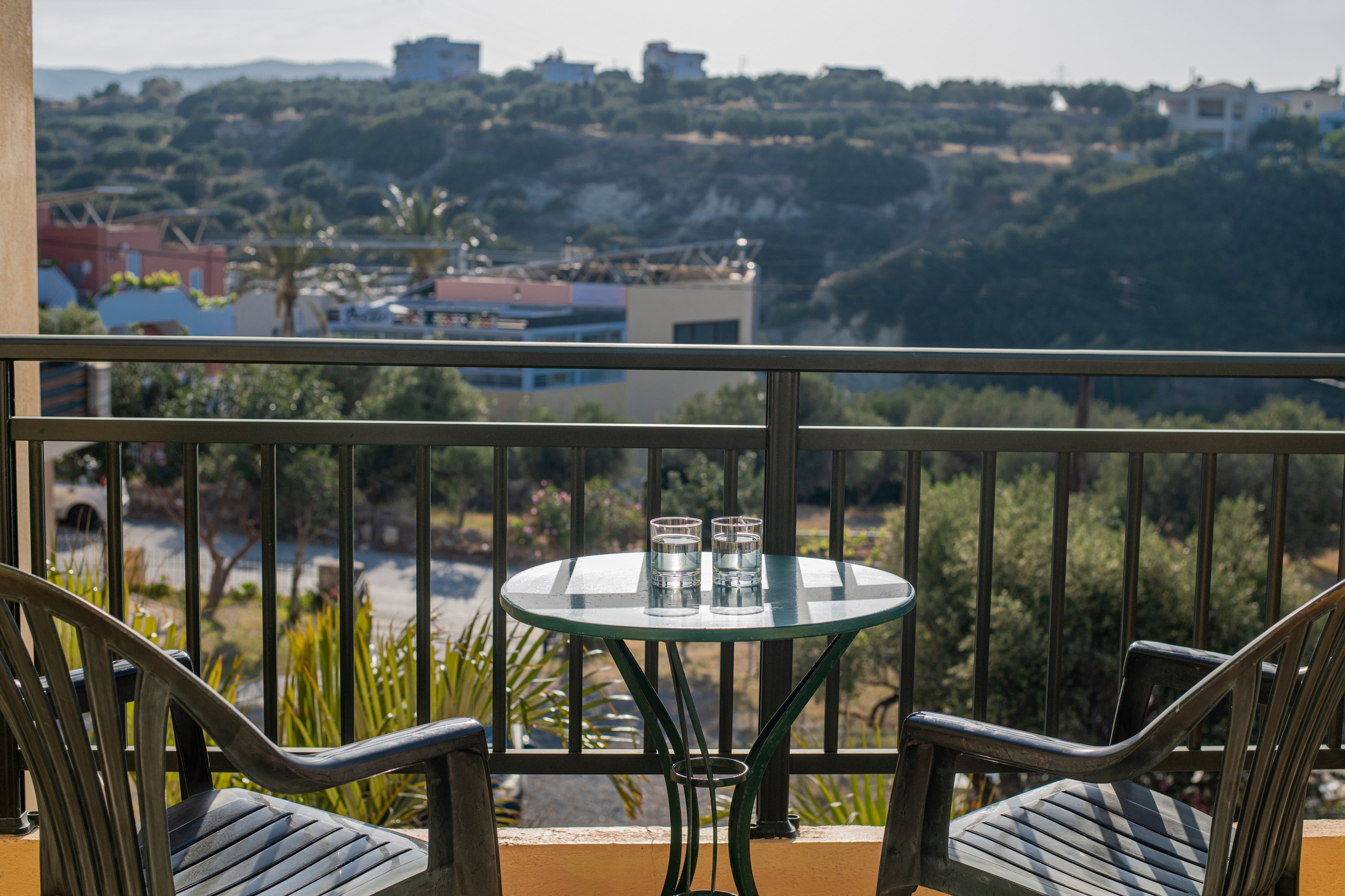 Studio with Garden or Pool View