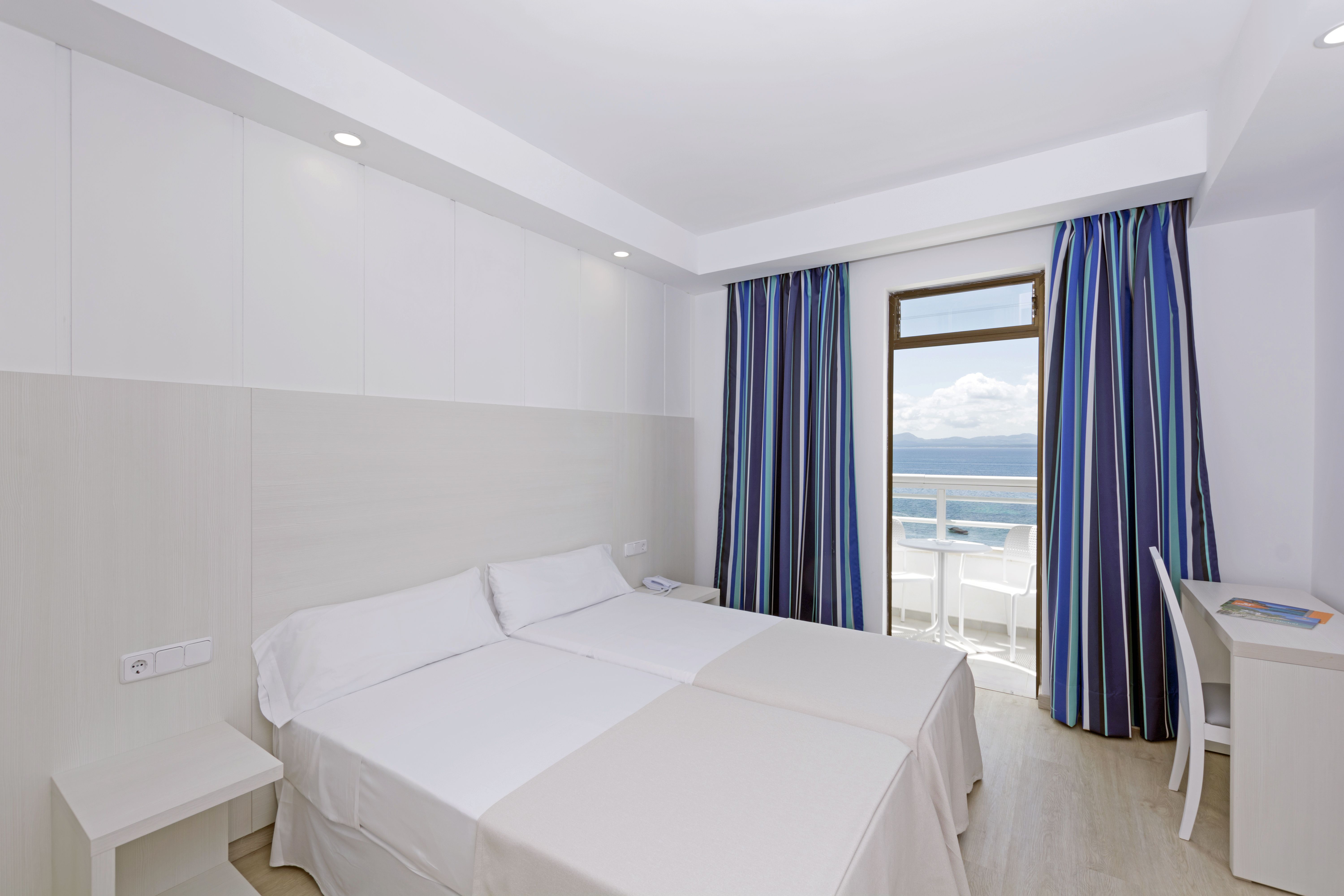 JUNIOR SUITE SEA VIEW