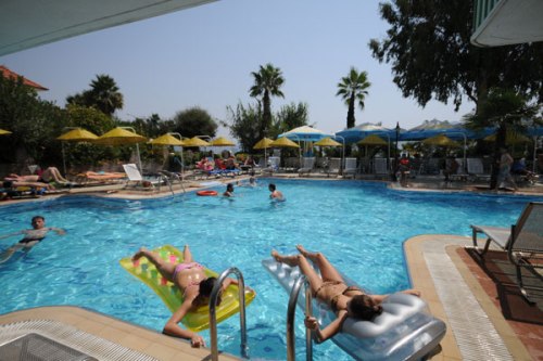 Hotel Flamingo Marmaris piscina.jpg