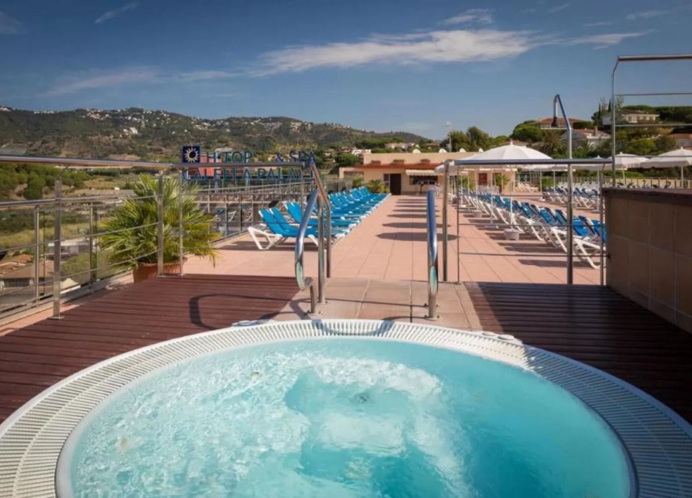 Piscina deschisă