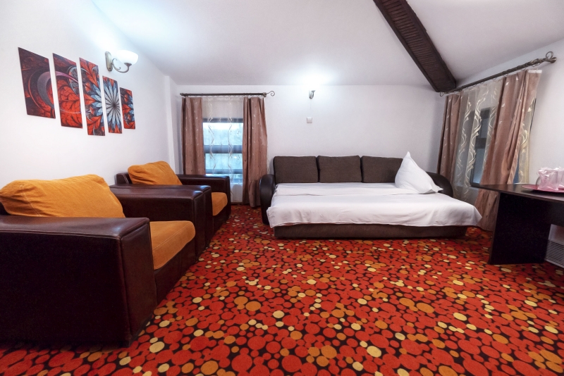Apartament Junior Suite Corp B cu acces la piscina