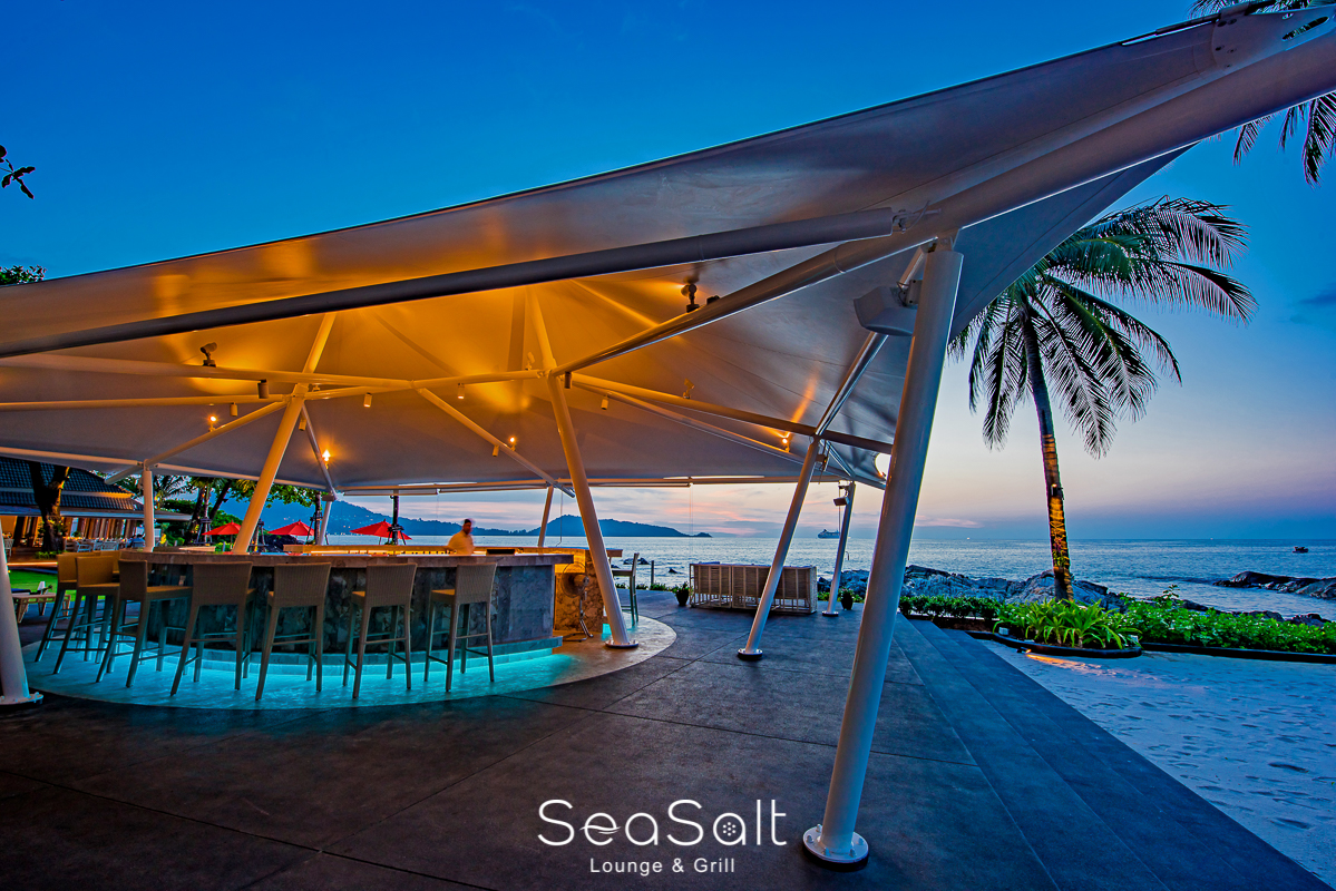 Sea Salt Longe and Grill