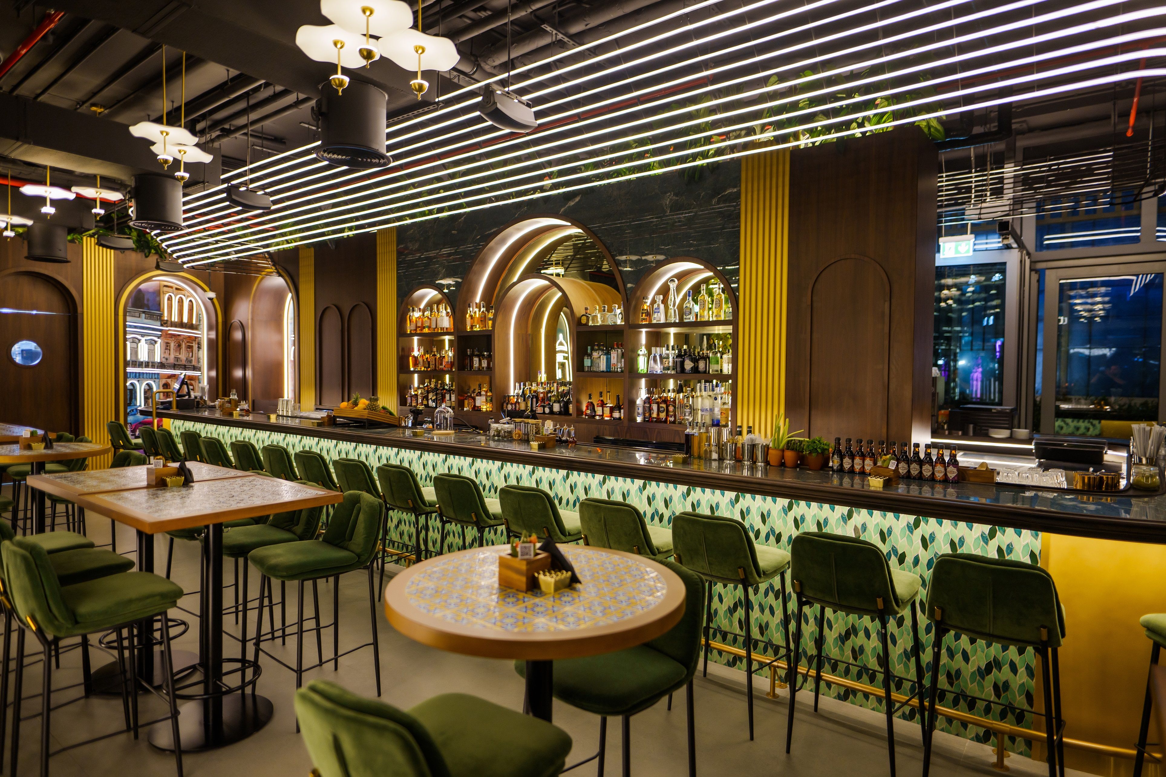 Esco Bar 