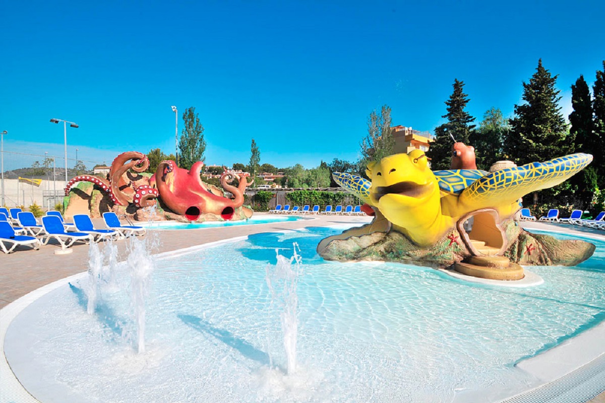 Piscina deschisă