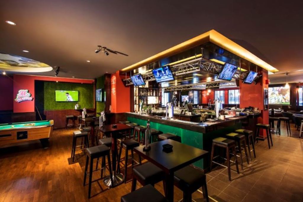 The Huddle Sports Bar