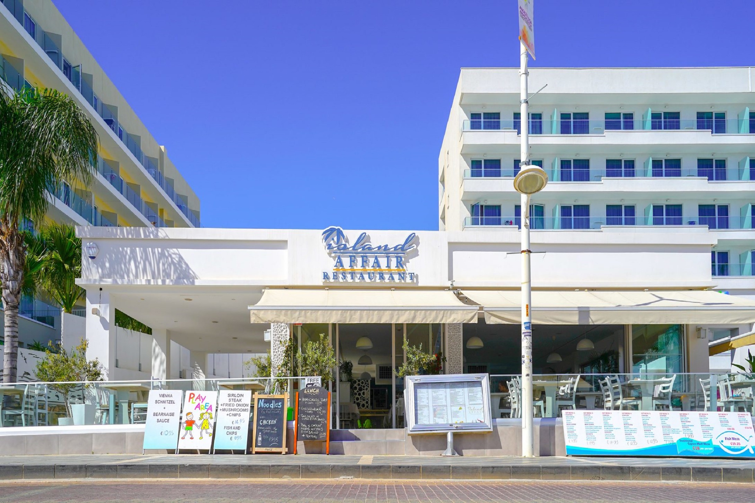 Island Affair Restaurant