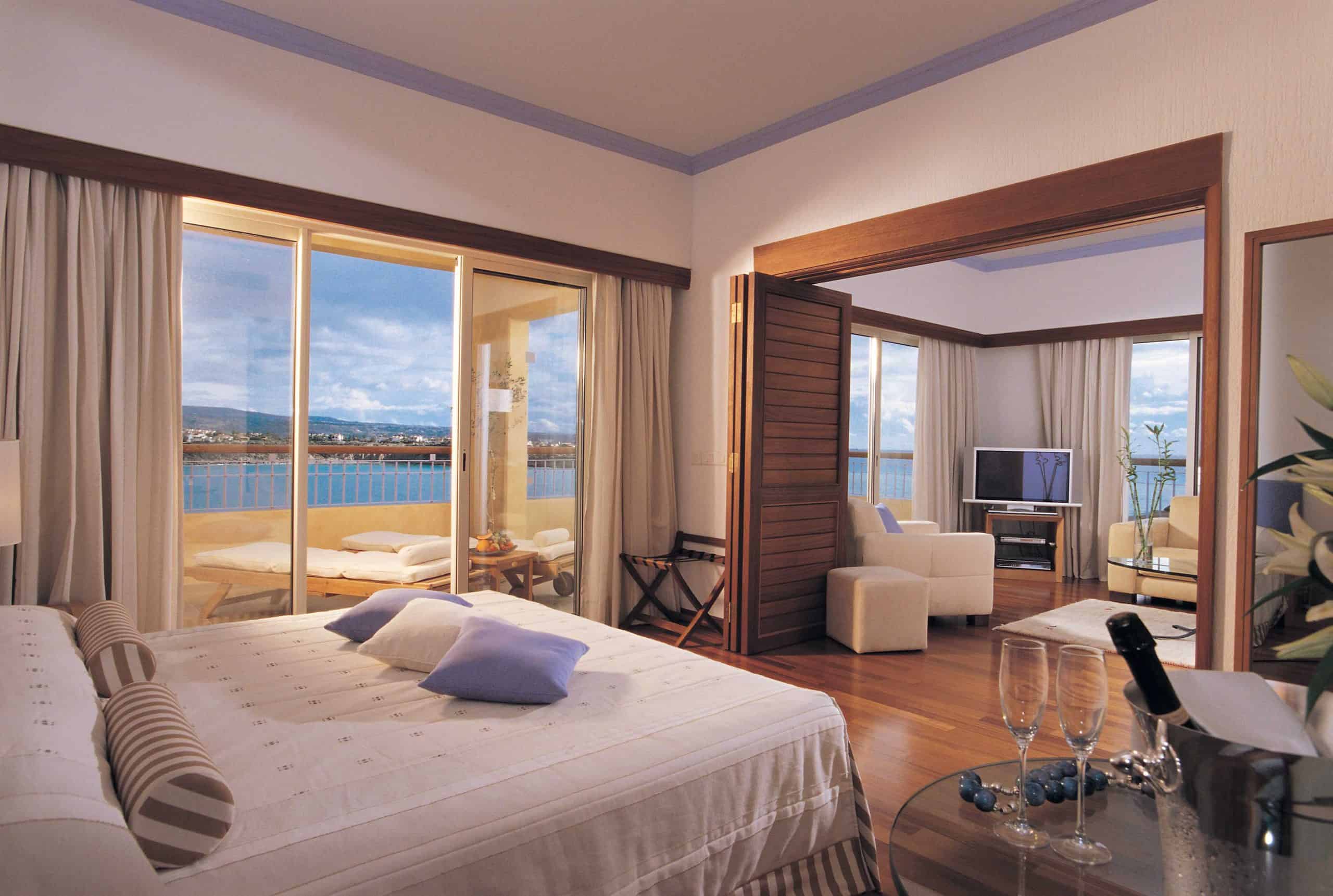 1 Bedroom Superior Suite Sea View