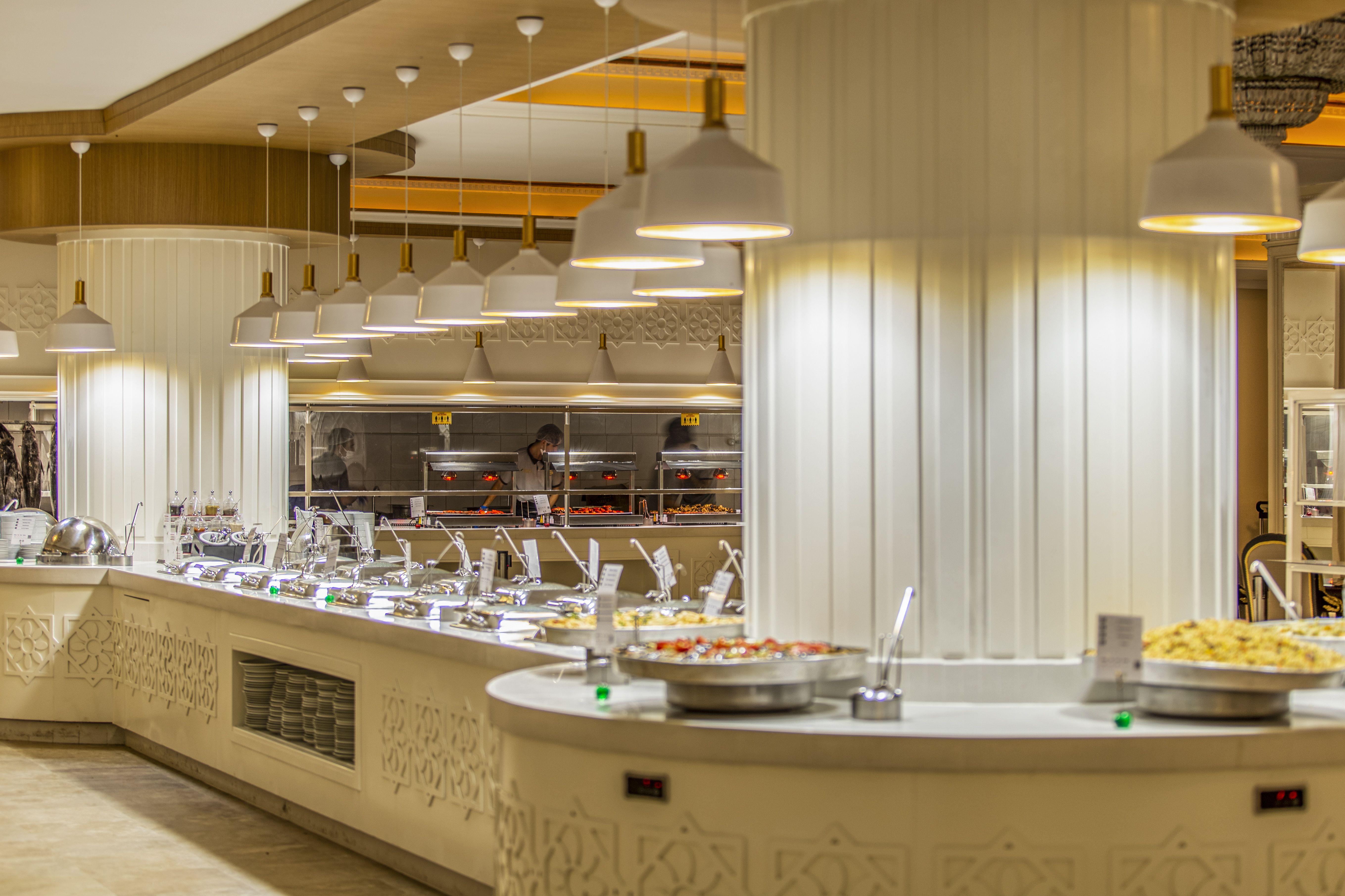LANATA MODERN RESTAURANT