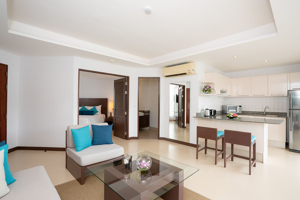 ONE BEDROOM SUITE