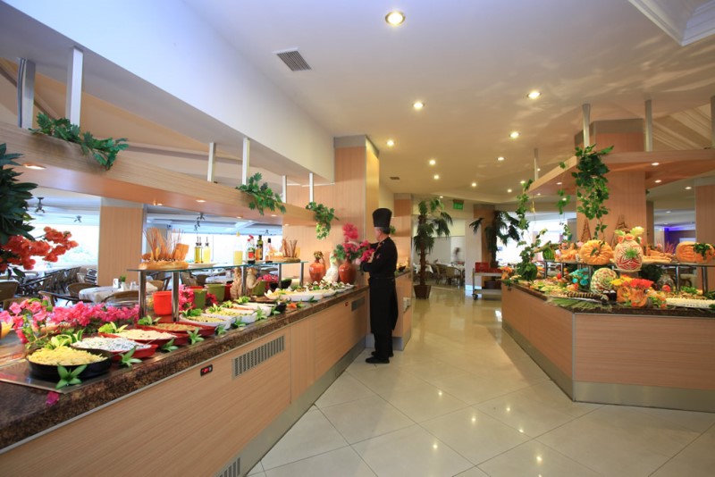 ERSAN-Resort&SPA1 rest.jpg