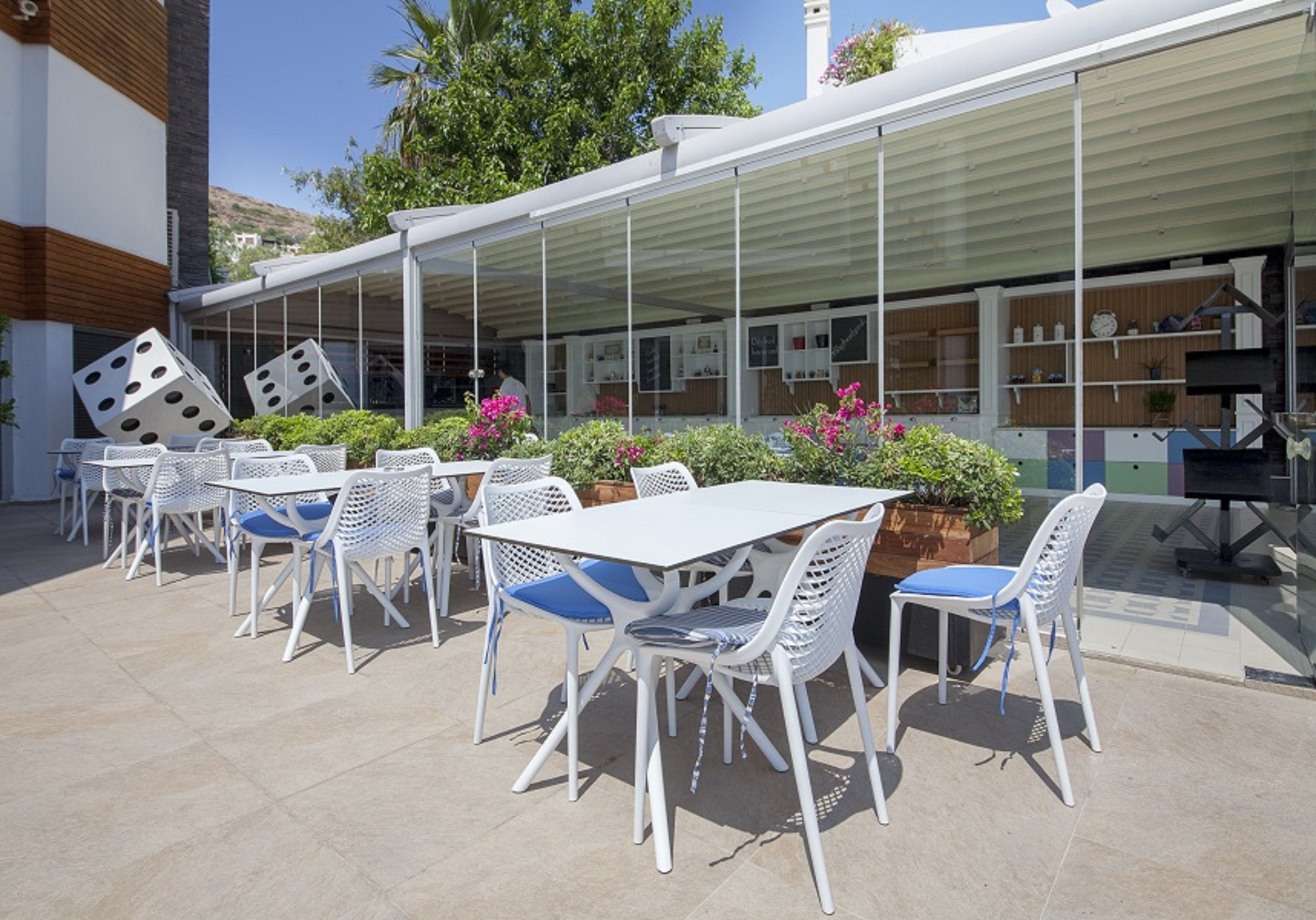 The Buffet Restaurant
