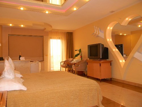 Double Room With Jacuzzi 