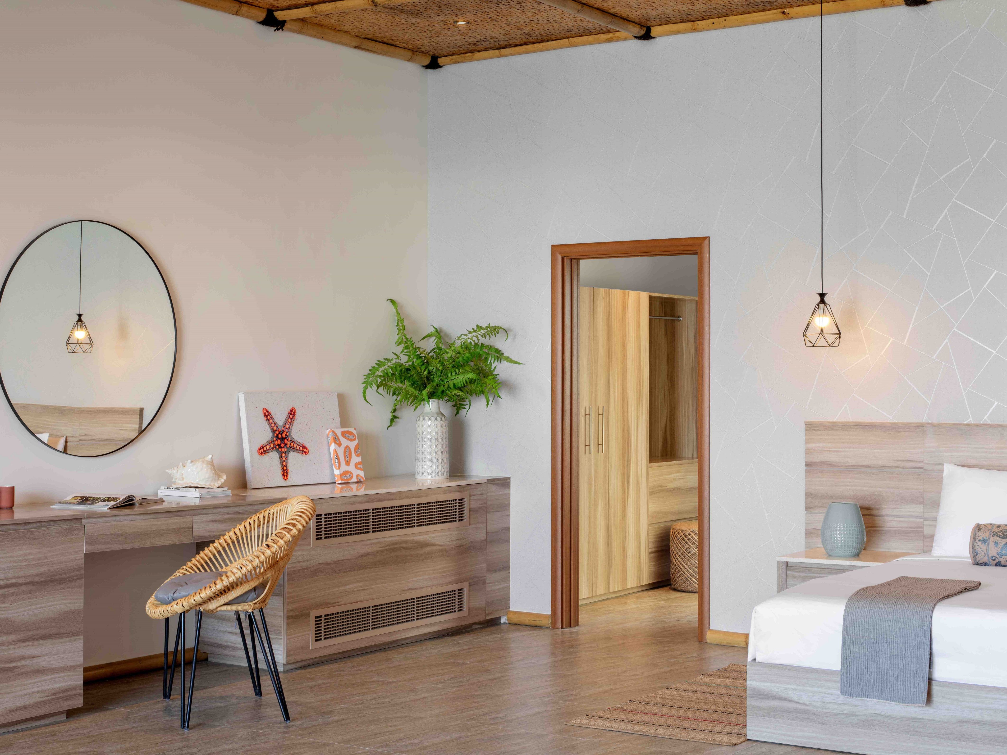 Junior Beach Access Suite