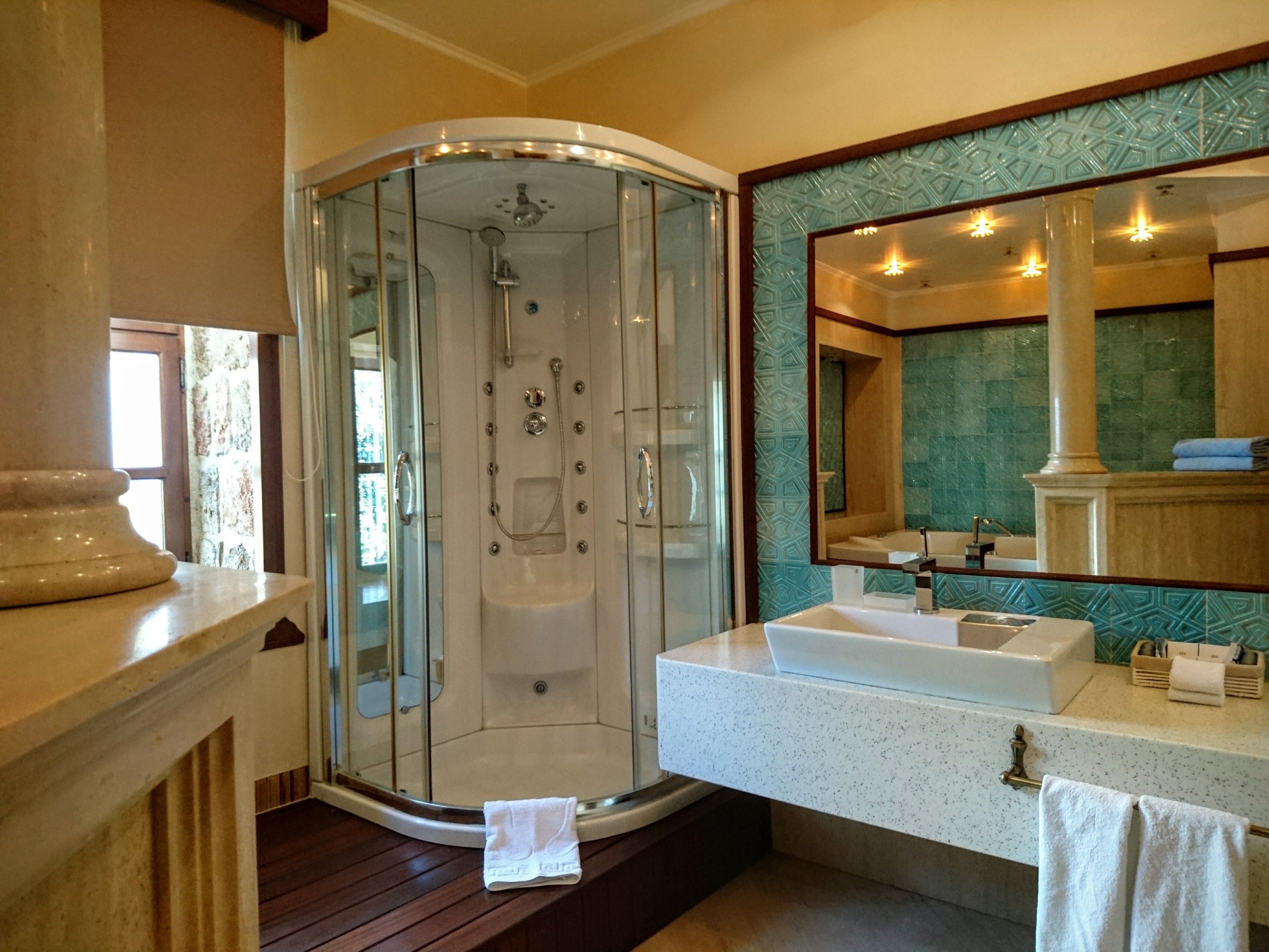 ANATOLIAN SUITE