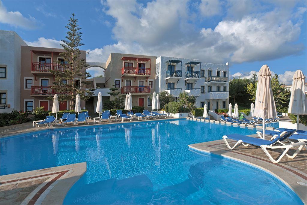 Piscina deschisă