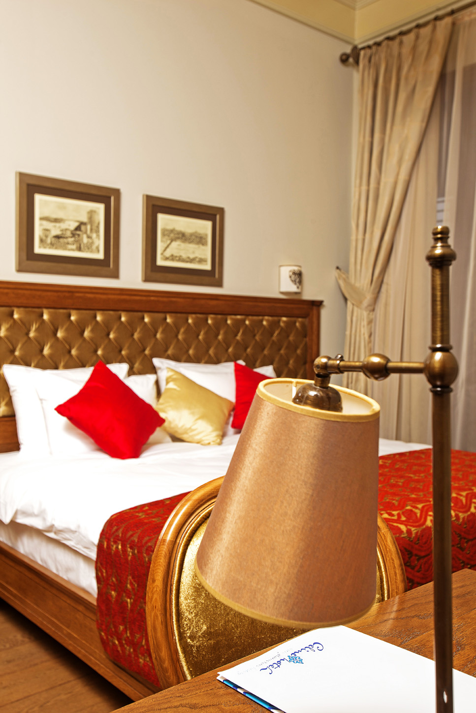 Room DELUXE