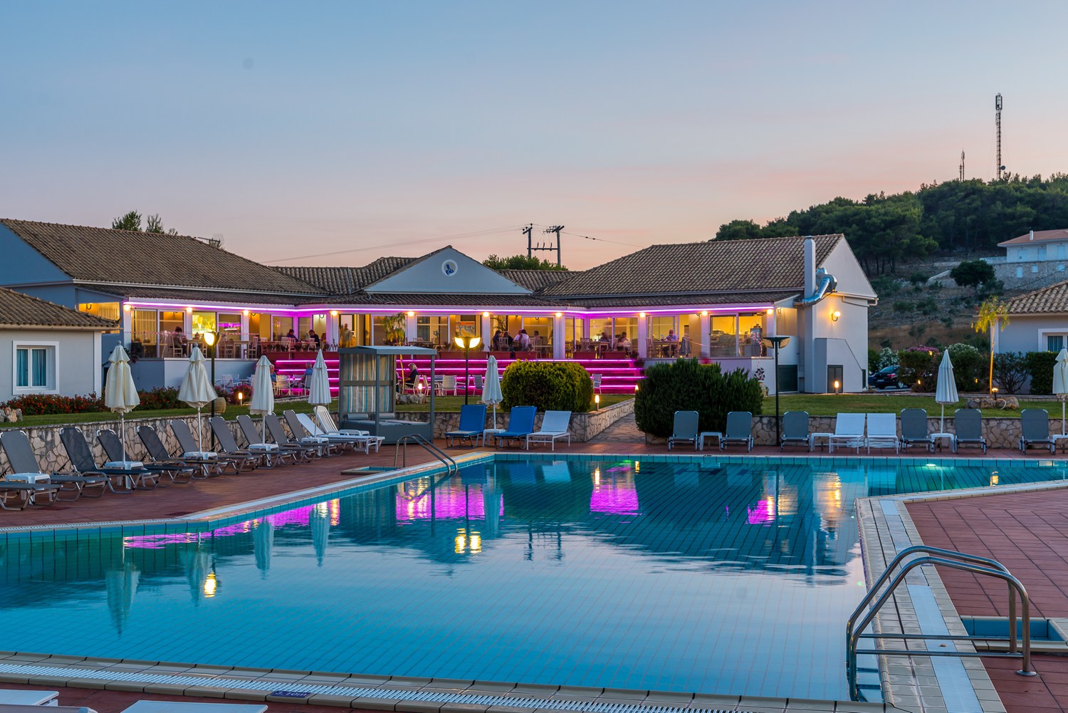 Piscina deschisă