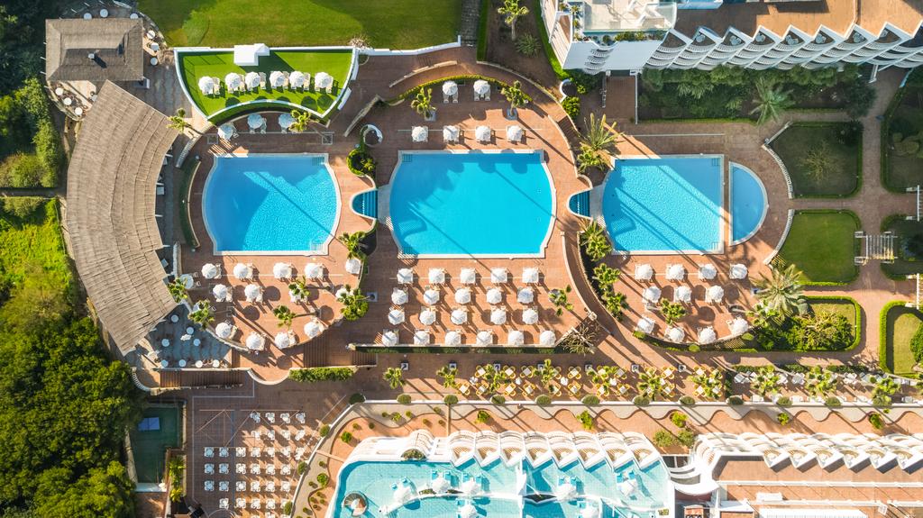 Piscina deschisă