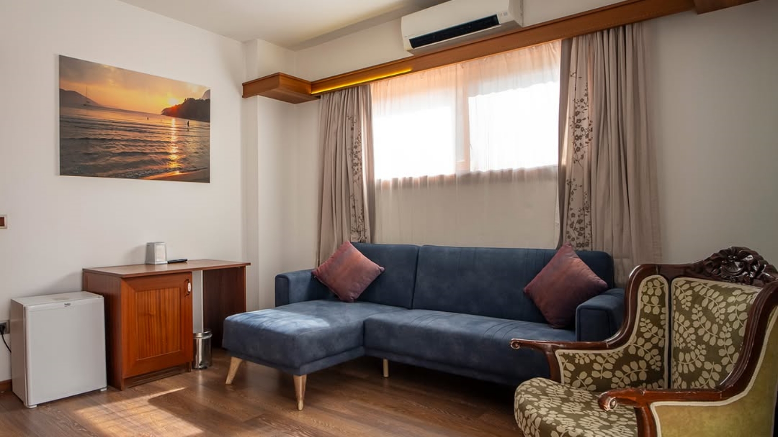 Suite Room