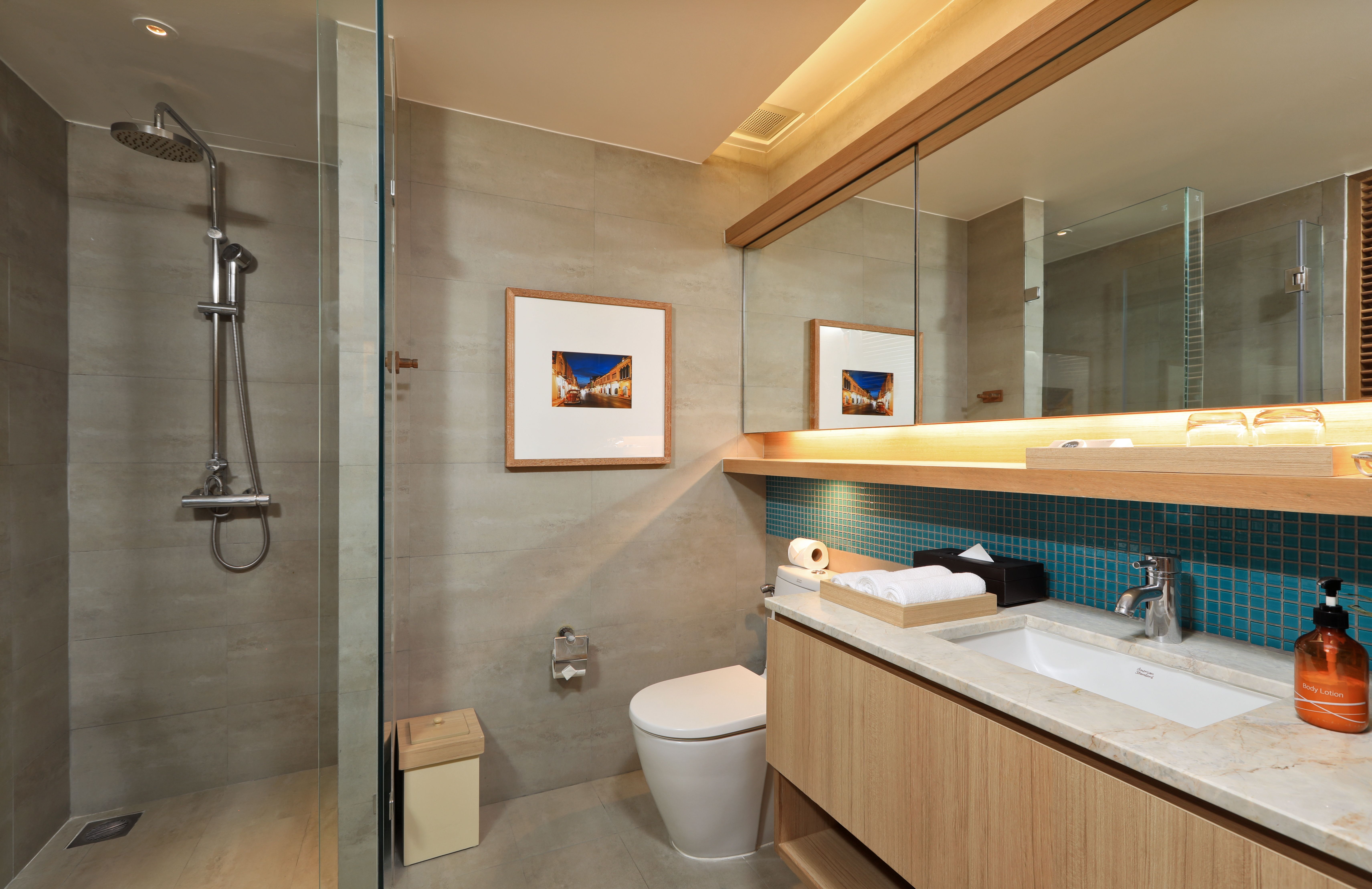 PLUNGE POOL DAYDREAM
