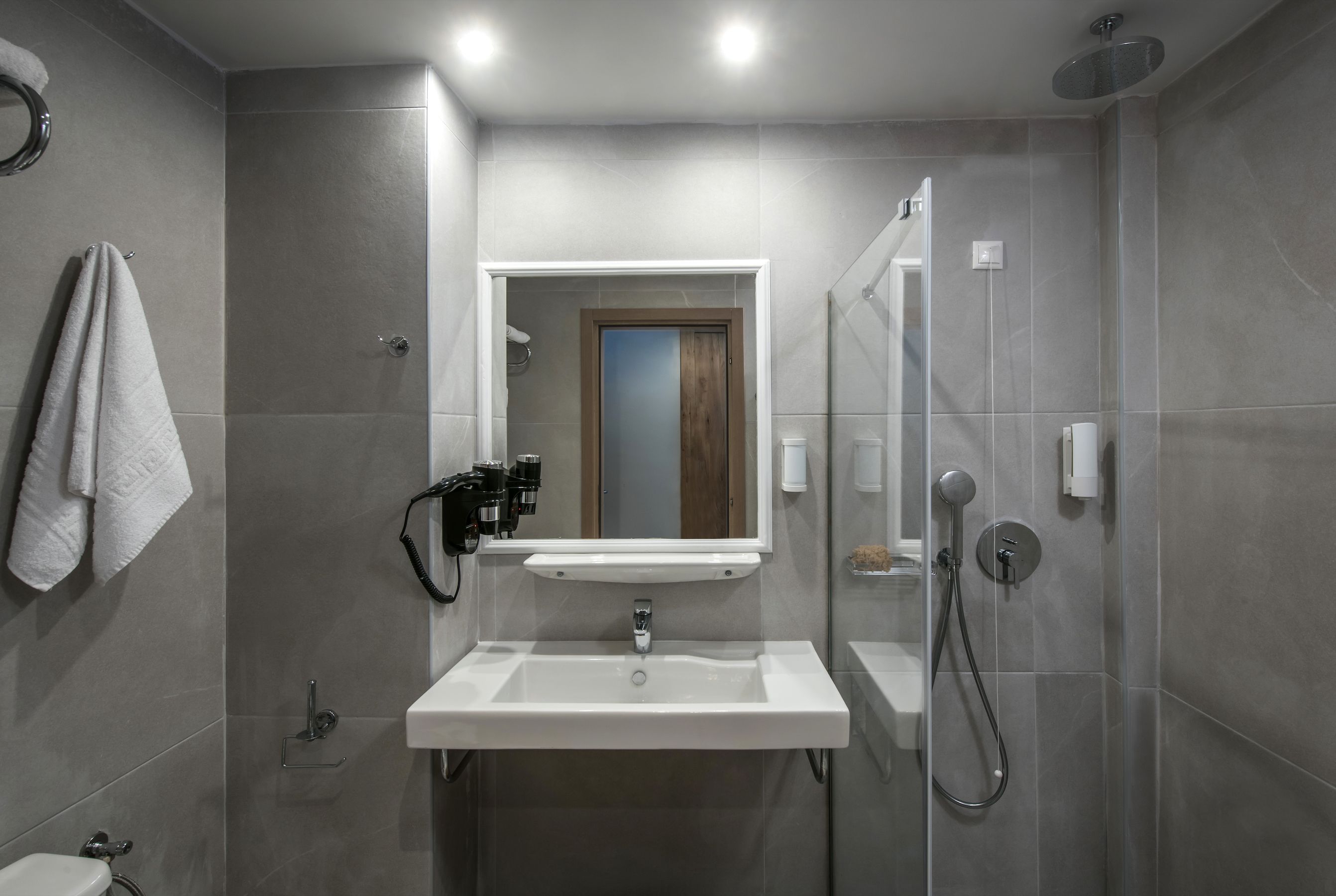 ROOM STANDARD MOUNTAIN VIEW BALCONY OR TERRACE  