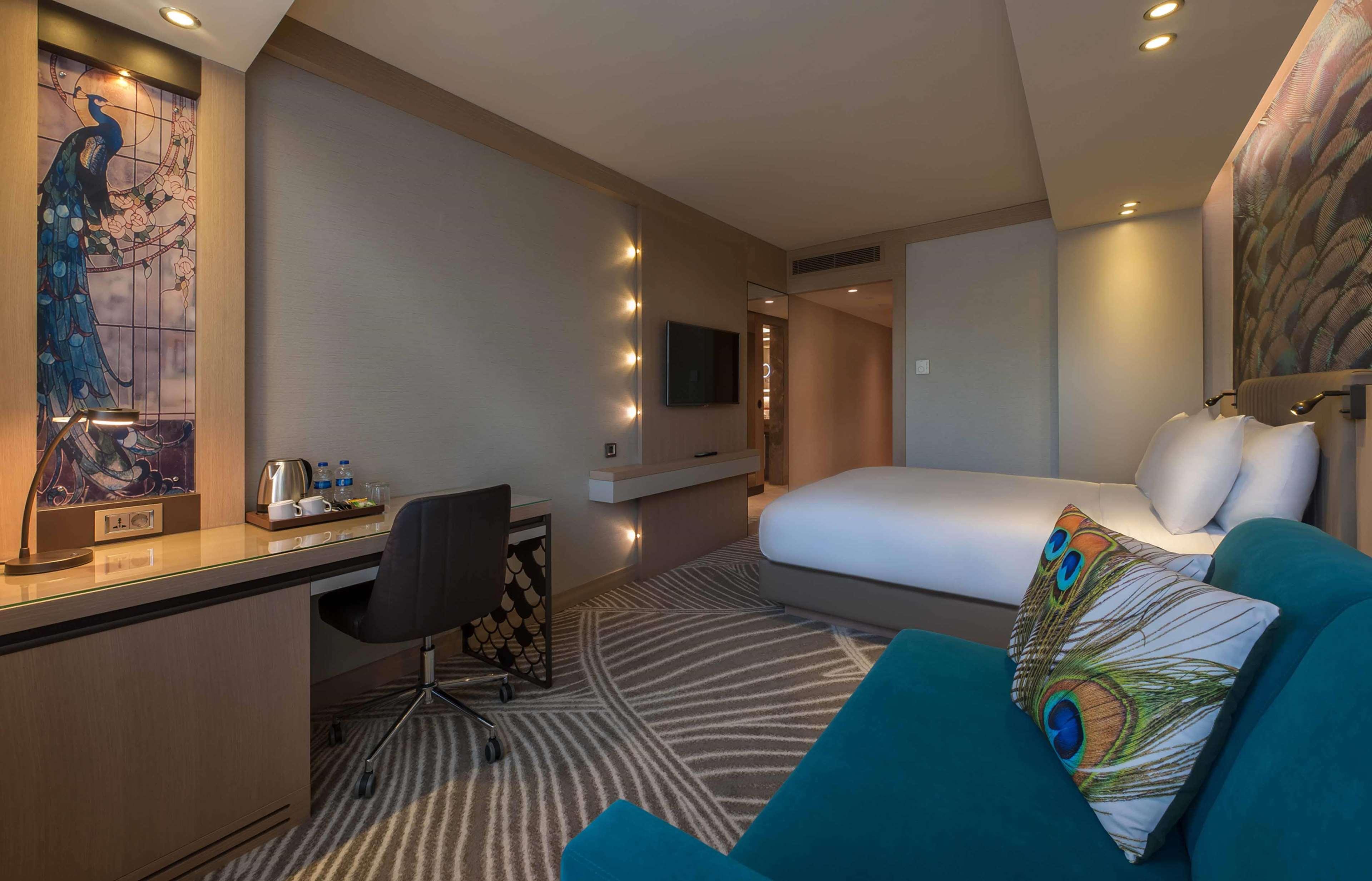 SUITE TWO BEDROOMS