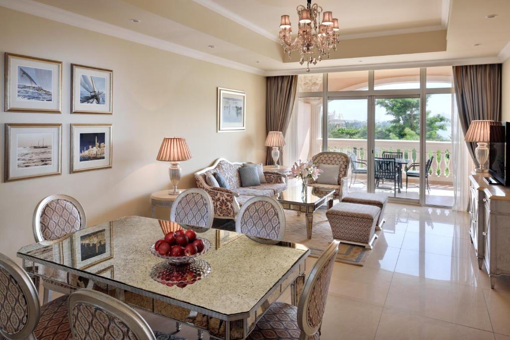 OCEAN 2 BEDROOM FAMILY SUITE