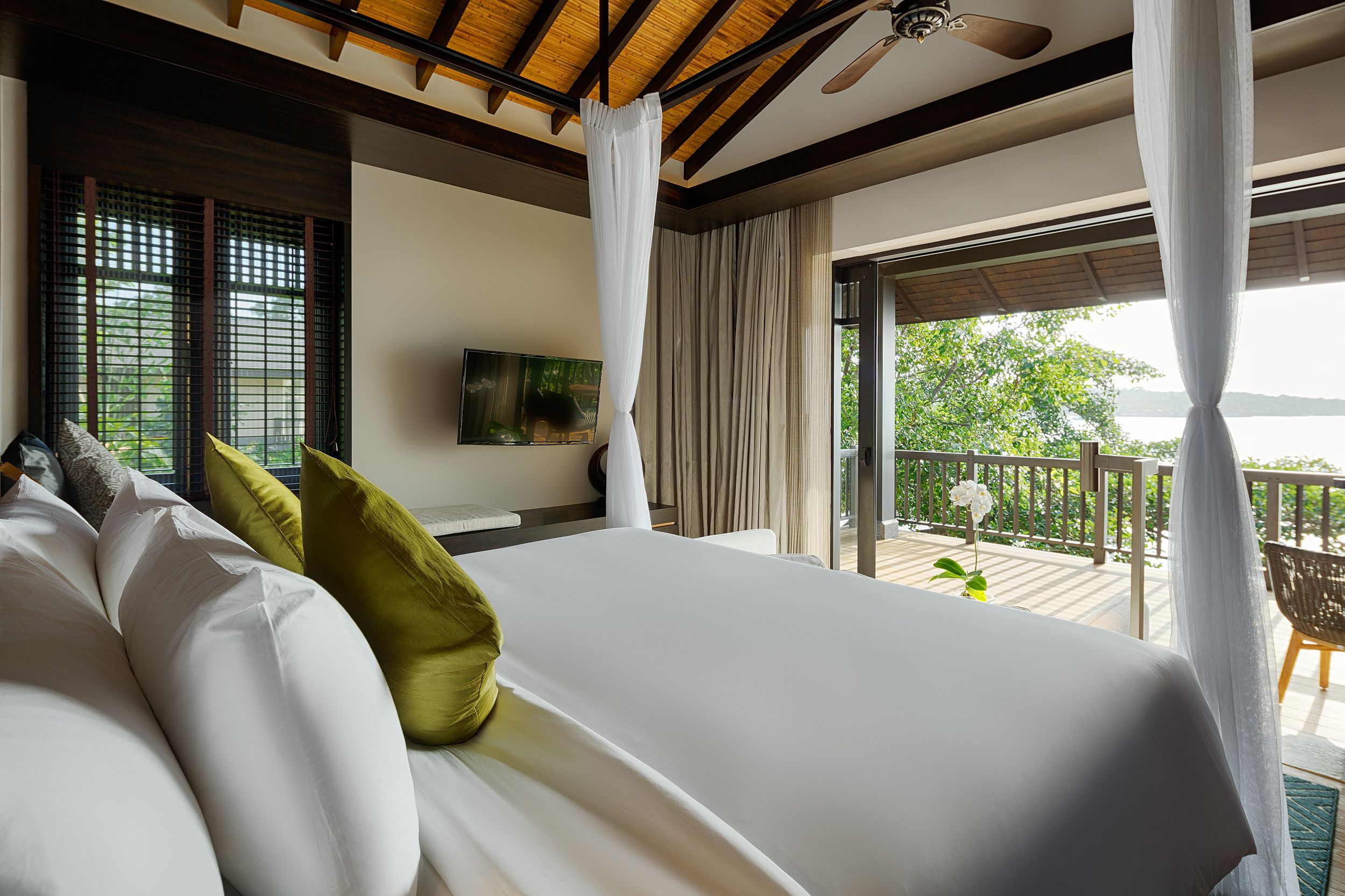 SUNSET OCEAN VILLA 2 BEDROOMS
