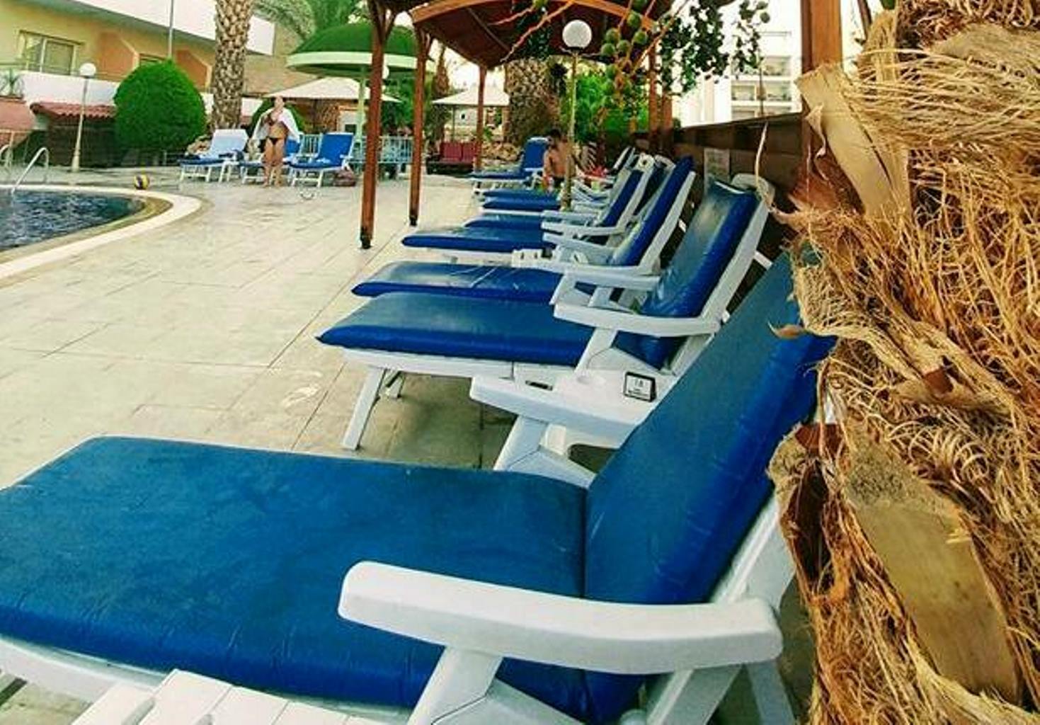 Piscina deschisă