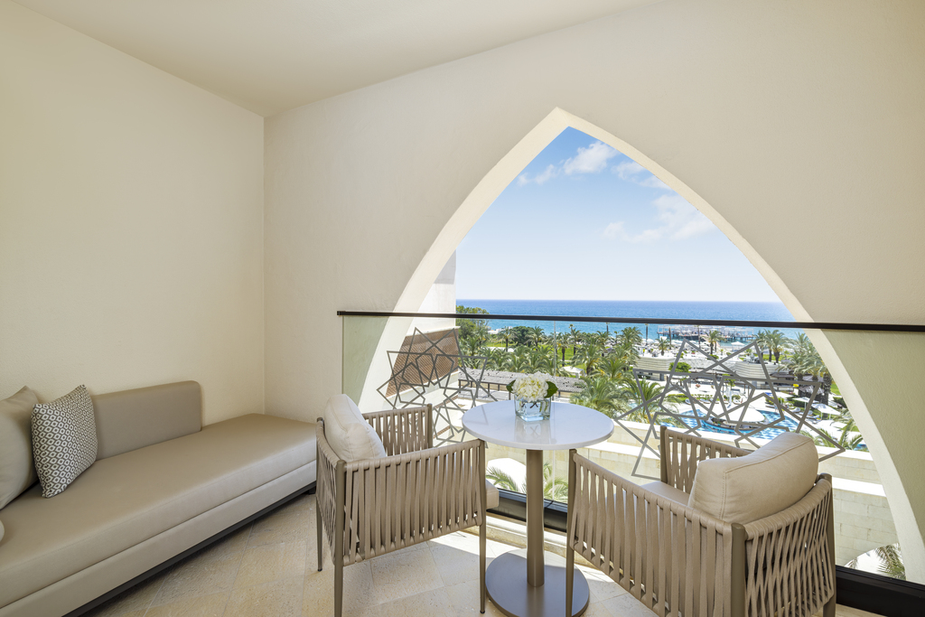 One Bedroom  Suite Sea View