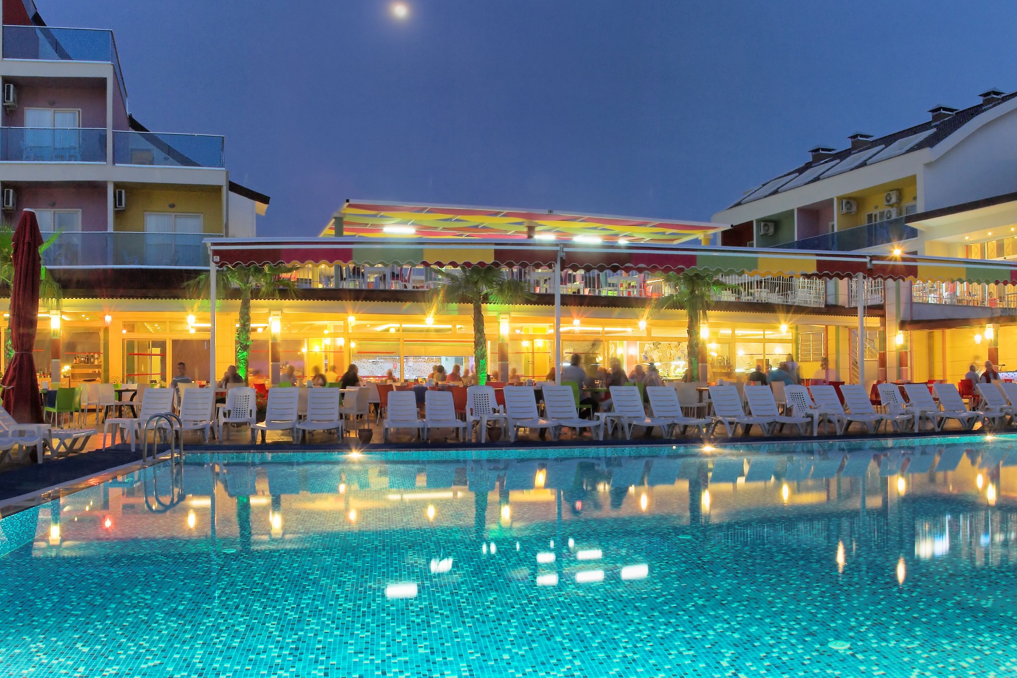 Piscina deschisă